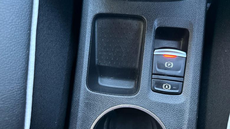 Renault Captur 1.3 TCE 140 S Edition 5dr EDC Petrol Hatchback